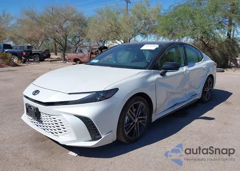 2025 Toyota Camry Xse z USA, uszkodzony, nr VIN 4T1DAACK7SU021436